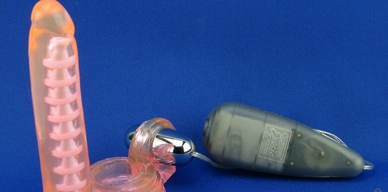 Attachment with vibrator for penis enlargement